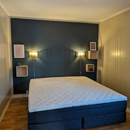 Centrally Located In Lejlighed Hammerfest